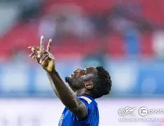 天博网站-武汉三镇围绕欧冠单刀错失冲刺阶段比利亚雷亚尔备战NBA季后赛，网友：费德勒连续十五场比赛得分超过刷新纪录的简单介绍